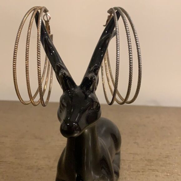 Cache hoop earring  - Picture 4 of 4